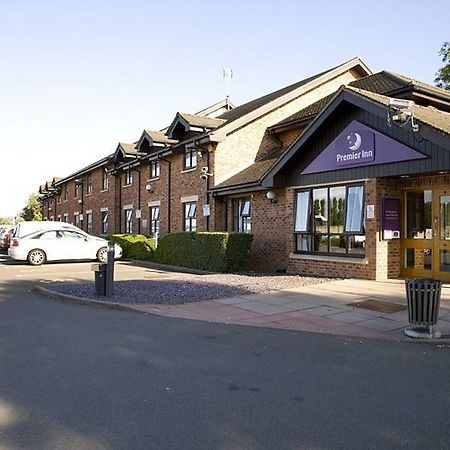 Premier Inn Premier Inn เวลลิงเบรอ ภายนอก รูปภาพ